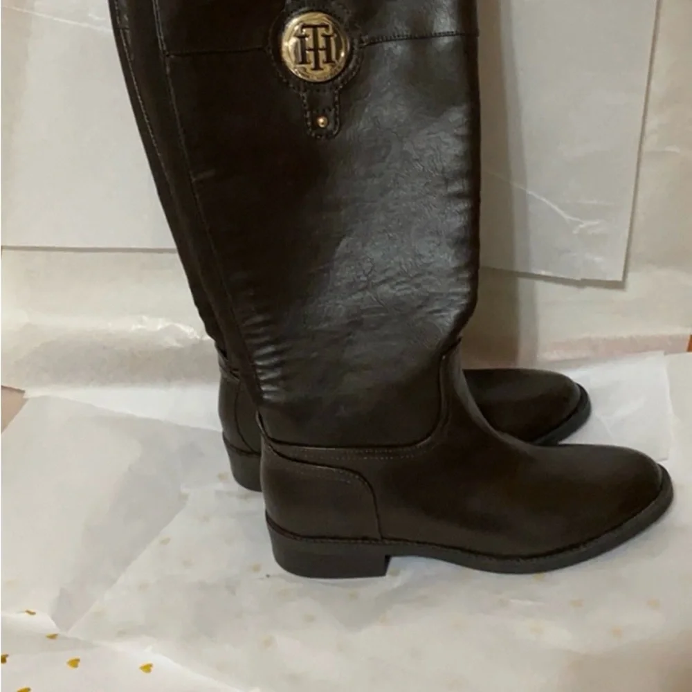 NewTommy Hilfiger Brown Leather Footwear